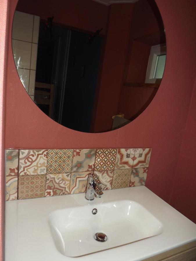 Gite La Petite Ecluse En Bord De Loue Lods Exteriér fotografie